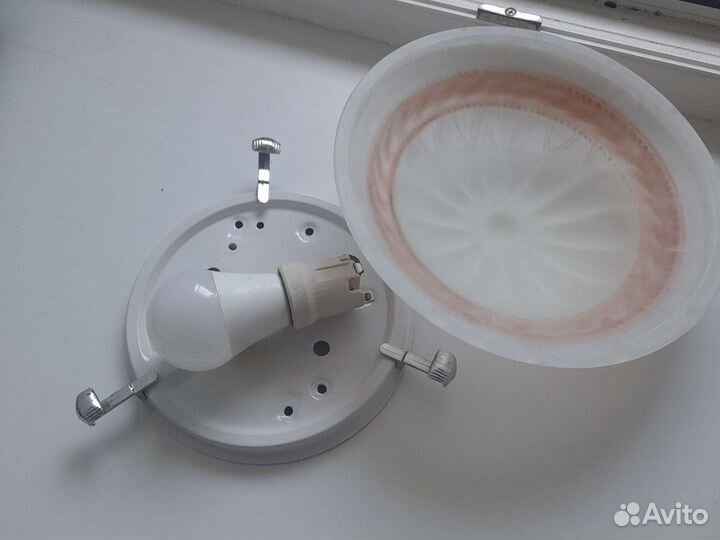 Бра потолочная