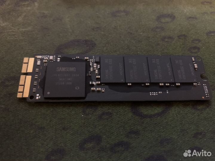 SSD 256 GB Macbook MZ-JPU256T/0A1