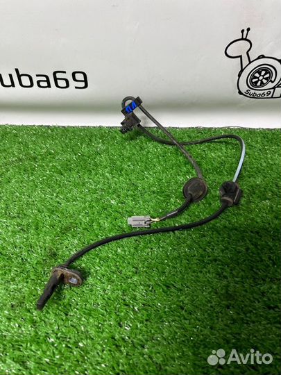 Датчик ABS передний левый Subaru Outback BRM FB25