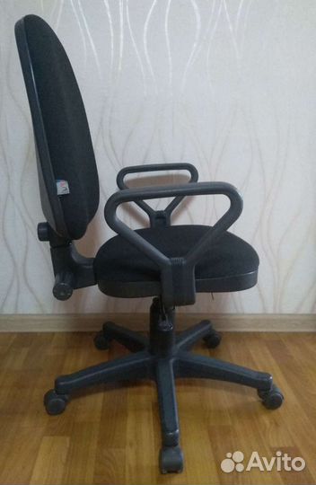 Кресло офисное, компьютерное. Отличное