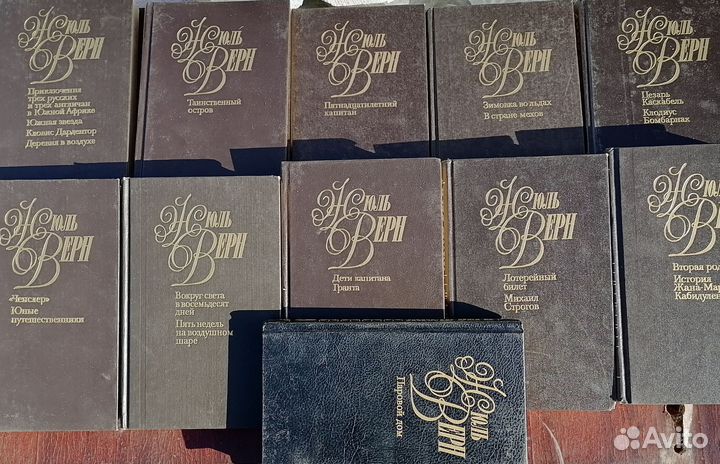 Книги художественные, исторические,детские