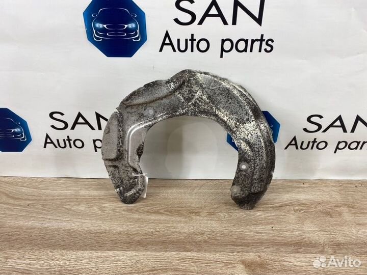 Пыльник тормозного диска передний левый Bmw 3 F30