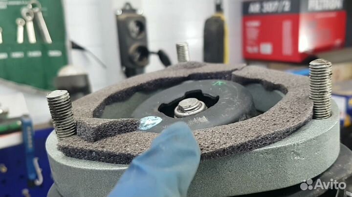 Замена опорного подшипника MB G-Класс I 1979-09