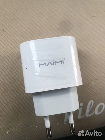 Блок питания для телефона