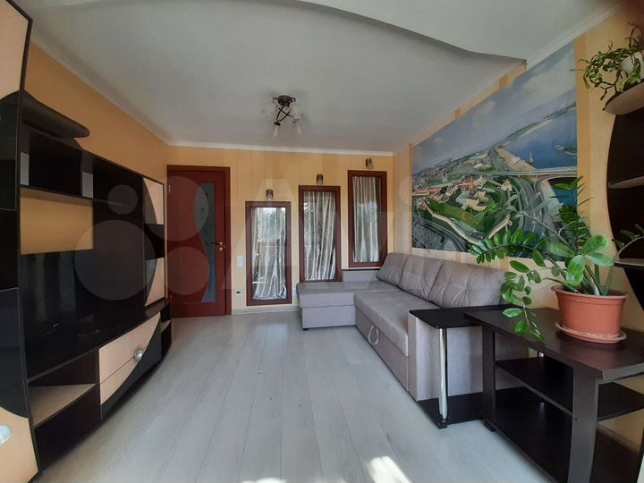 2-к. квартира, 44 м², 1/14 эт.