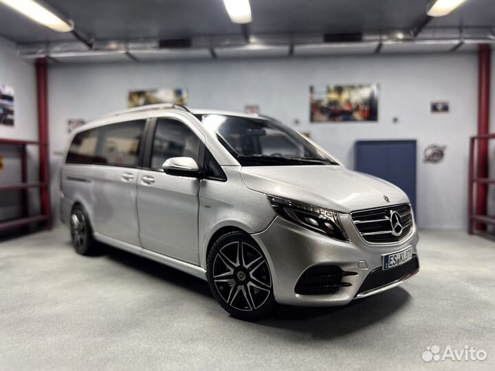 Коллекционная модель 1 18 Mercedes-Benz V-Class