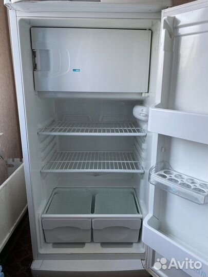 Холодильник stinol