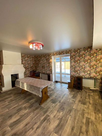 Коттедж 170 м² на участке 15 сот.