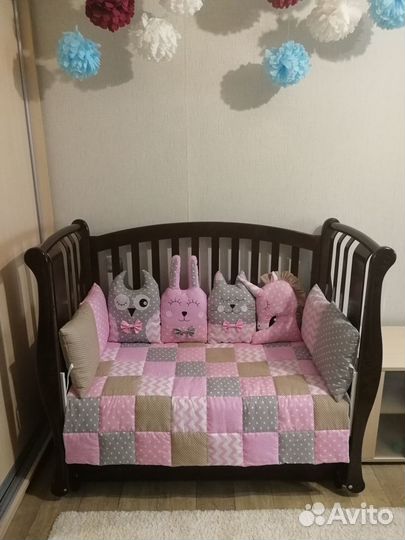 Комплект в кроватку бортики+лоскутное одеяло