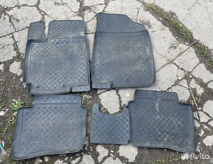 Ковры в салон автомобиля Kia Rio