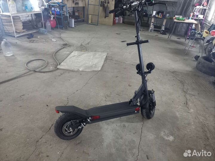 Электросамокат с сиденьем полный привод