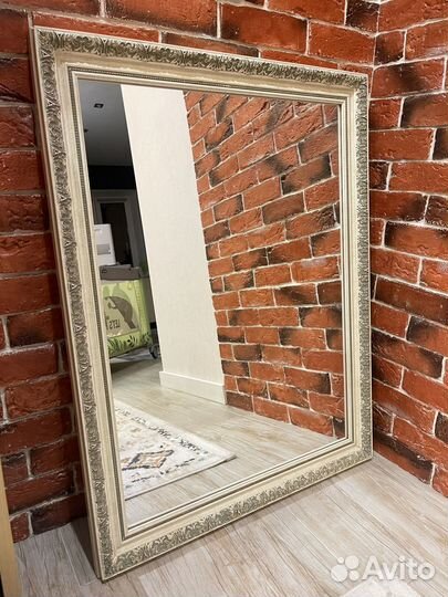 Зеркало в багете