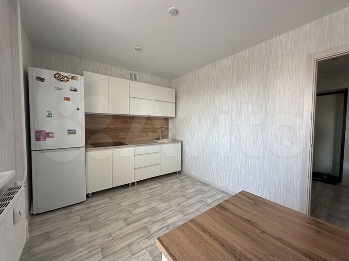 1-к. квартира, 40 м², 4/10 эт.