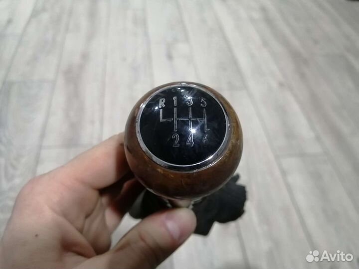 Ручка кпп 6 ступка дерево Ауди, Вольксваген