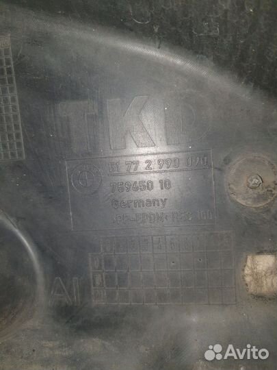 Локер передний правый BMW X1 E84