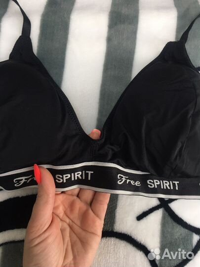 Бюстгалтер новый