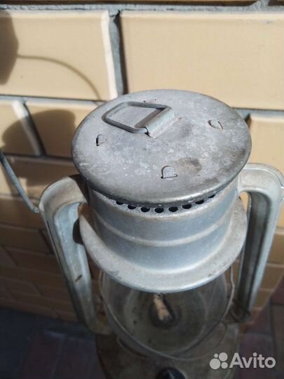 Керосиновая лампа