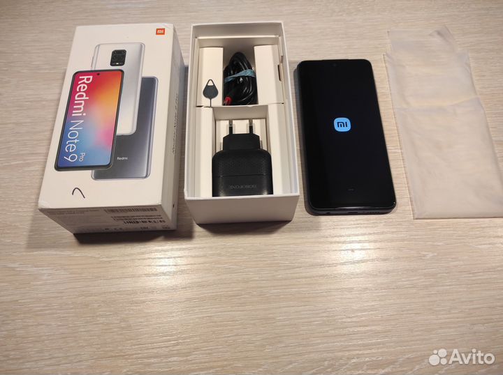 Телефон Xiaomi redmi note 9 pro -128
