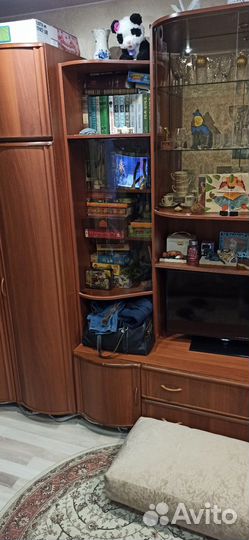 Стенка в гостиную бу