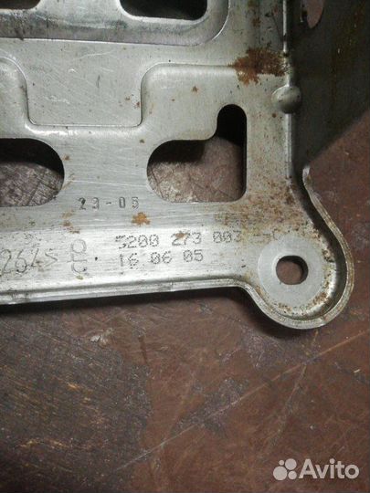 Рычаг стояночного тормоза Renault Megane BM1E