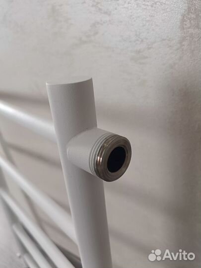 Полотенцесушитель водяной белый новый