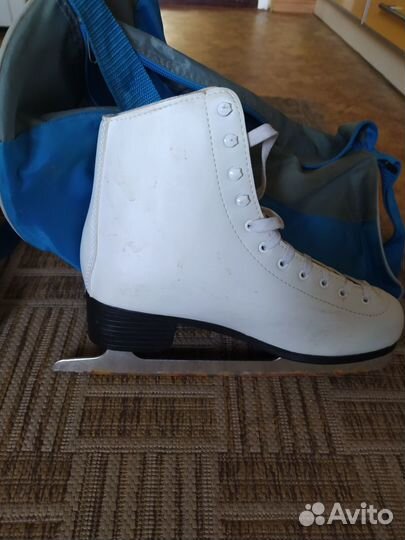 Коньки фигурные женские и хоккейные мужские