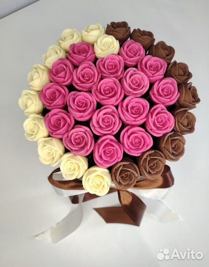 Шоколадные Розы - 37 шт в Шляпной Коробке