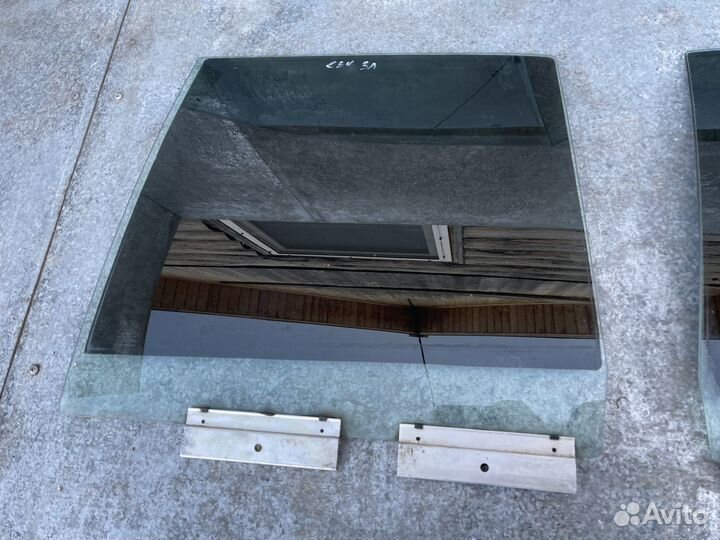 Стекло двери для BMW E34