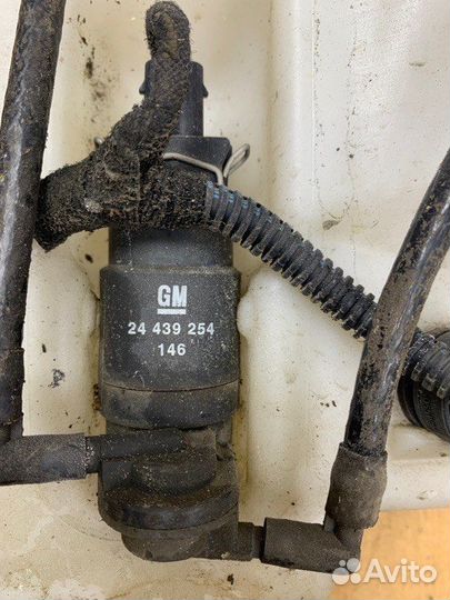 Бачок омывателя Opel Vectra C