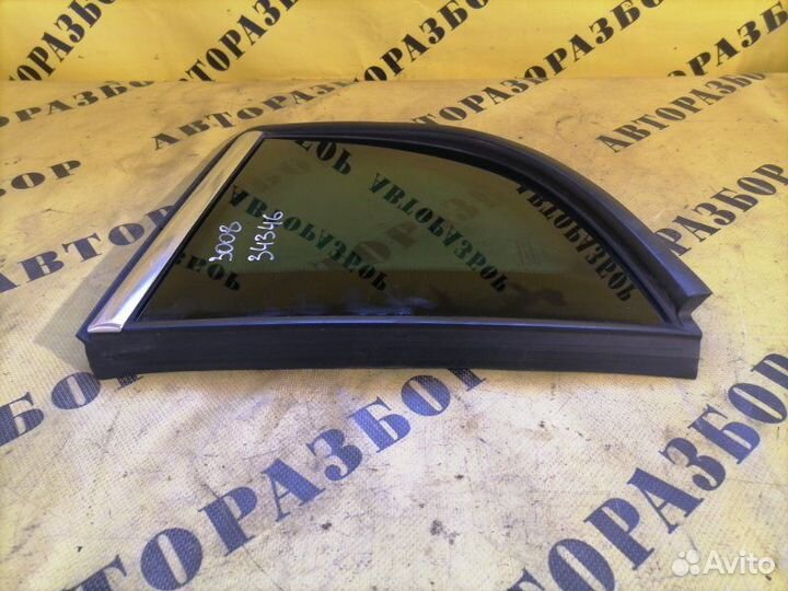 Стекло кузовное глухое заднее левое Peugeot 3008