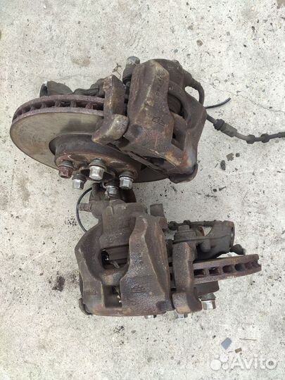 Суппорт передний Ford Mondeo 4 Форд Мондео 4