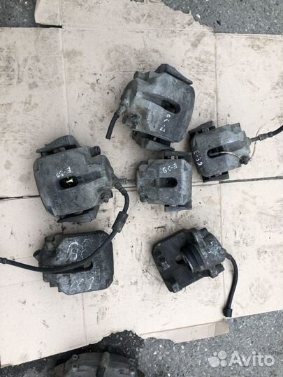 Суппорта передние Задние на BMW 5 E39 Бмв 5 е39