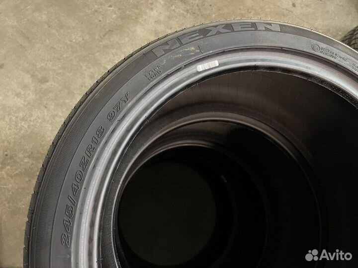 Nexen N'Fera SU1 245/40 R18