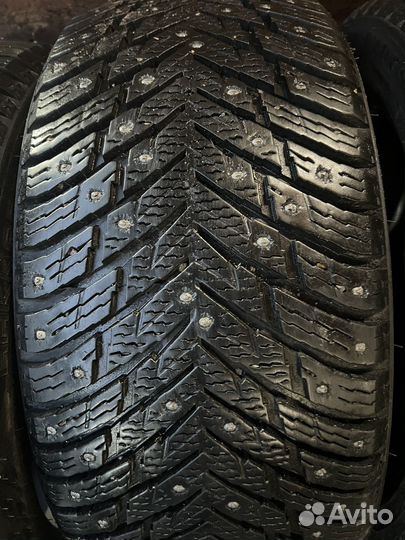 Nokian Tyres Hakkapeliitta 10p 235/45 R18 98T