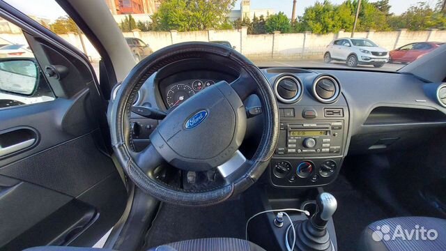 Ford Fiesta 1.6 МТ, 2006, 300 000 км