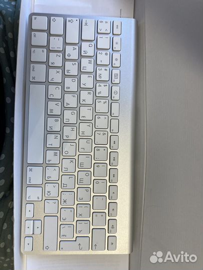 Клавиатура Apple
