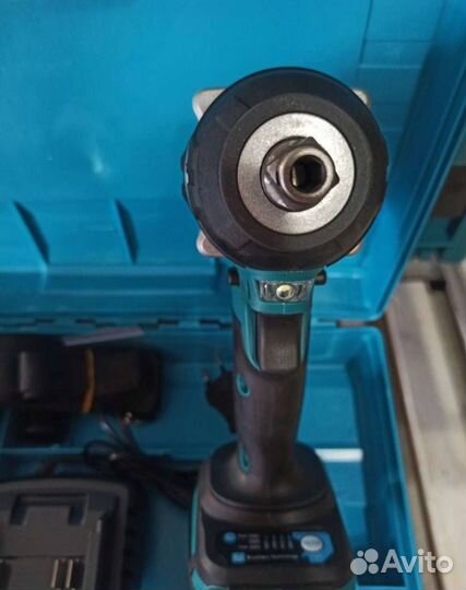 Аккумуляторный гайковерт Makita 350 Нм (Арт.26336)