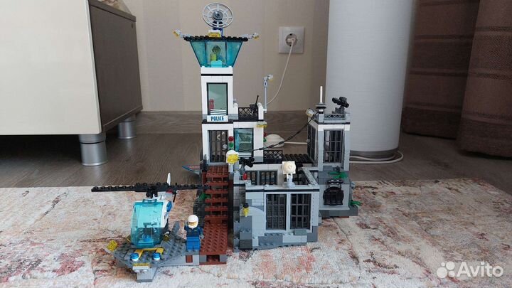 Набор Lego City тюрьма Алькатрас