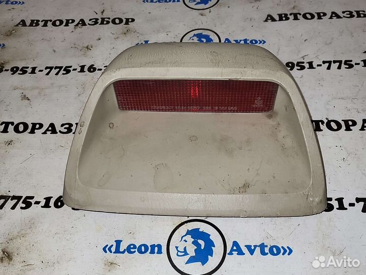 Стоп-сигнал Mazda familia bj5p