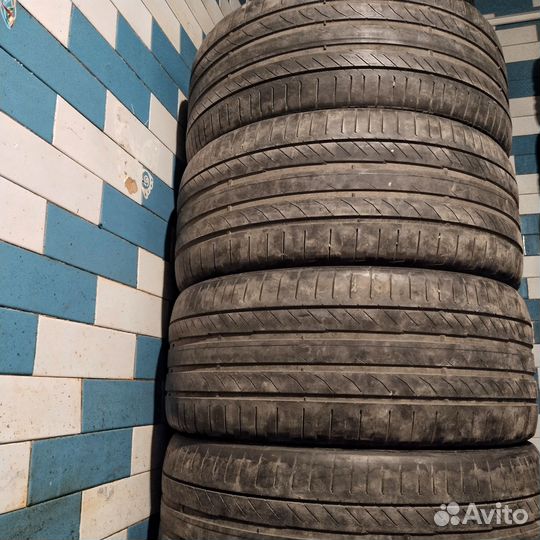 Continental ContiSportContact 5 SUV 295/40 R22