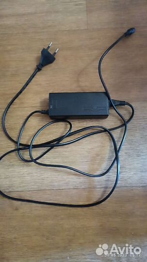 Зарядка для электровелосипеда, электросамоката