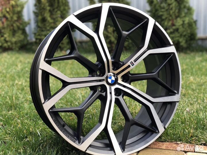 Диски BMW BMW X7 M R22 разноширокие