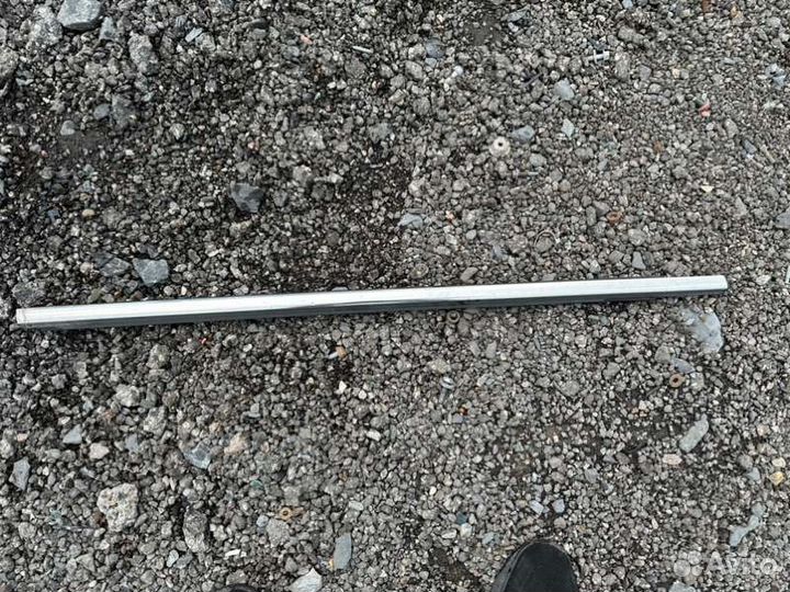 Молдинг двери Ford Kuga 2 2.0 2015