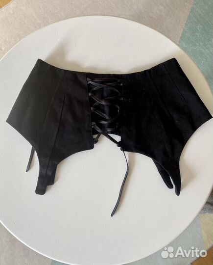 Пояс-баска на шнуровке