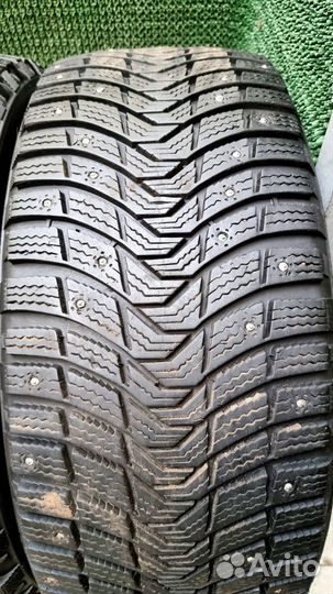 Michelin X-Ice North 3 255/45 R19 104H