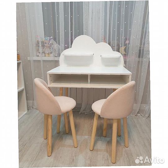 Детский стол и стул