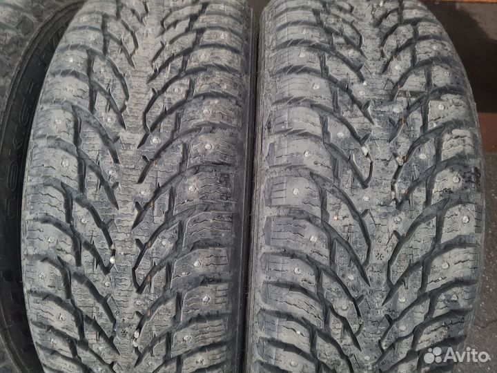 Nokian Tyres Hakkapeliitta 9 SUV 225/55 R18 102T