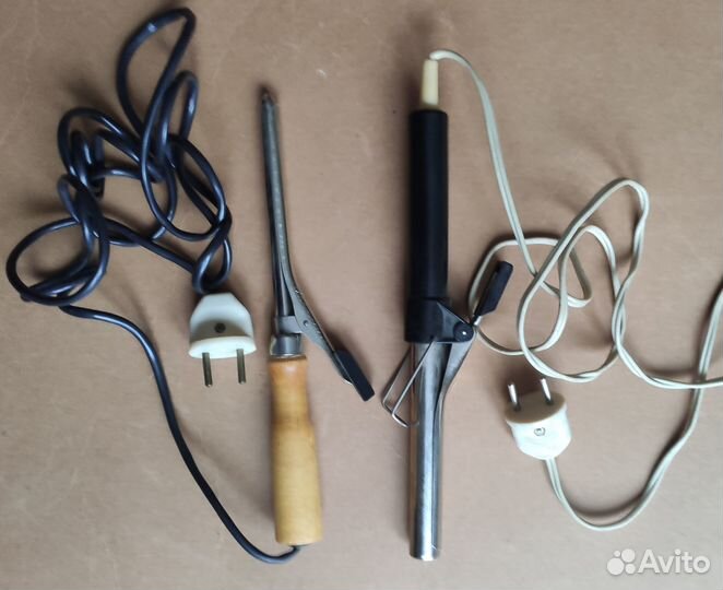 Плойка, электрощипцы для завивки волос СССР