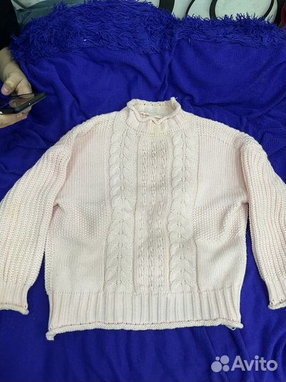 Свитер женский
