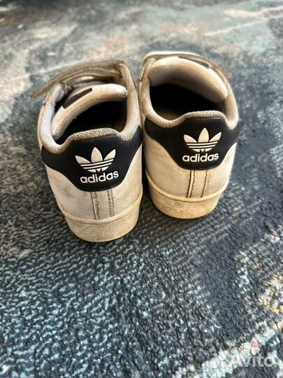 Кроссовки adidas